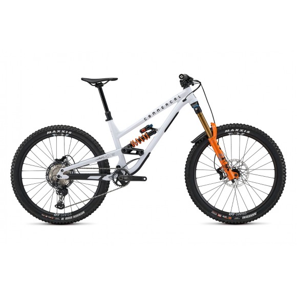 COMMENCAL CLASH SIGNATURE PURE WHITE 2026 COMMENCAL CLASH SIGNATURE PURE WHITE 2026