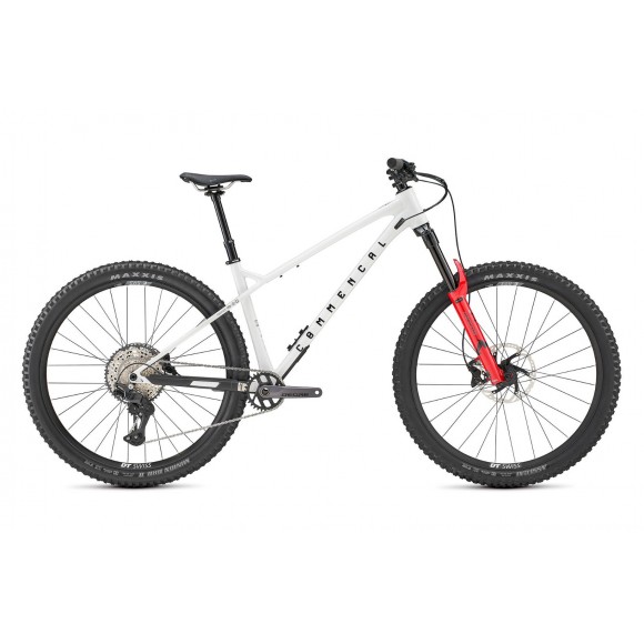 Bicicleta Commencal Meta HT V3 Marzocchi Pure White 2027 Bicicleta Commencal Meta HT V3 Marzocchi Pure White 2027