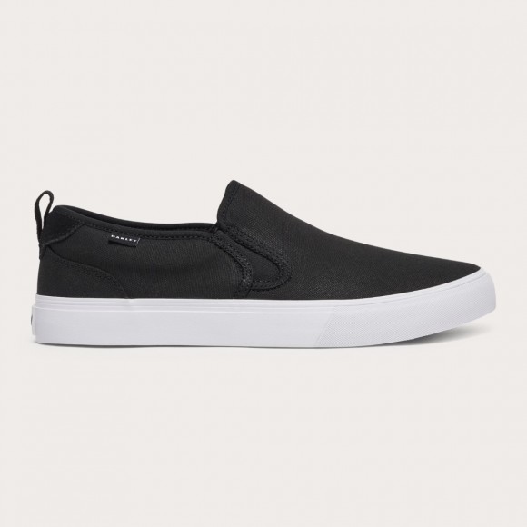 Pantofi Oakley Banks Slip On Canvas Black Out Pantofi Oakley Banks Slip On Canvas Black Out
