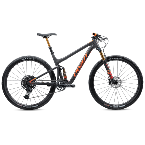 Bicicleta Pivot Mach 4 SL 29" Carbon Pro X01 Black Sunset Bicicleta Pivot Mach 4 SL 29" Carbon Pro X01 Black Sunset