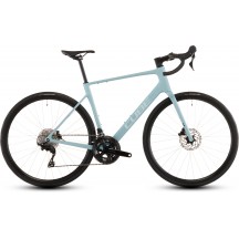 BICICLETA CUBE ATTAIN C:62 RACE SKYLIGHTBLUE CYAN 2026