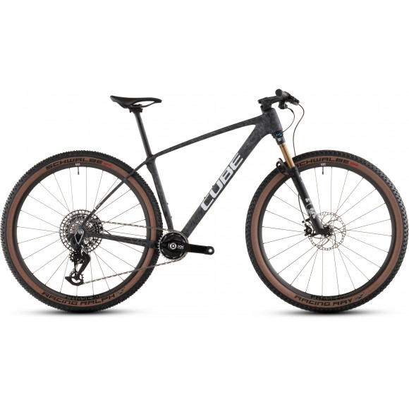 BICICLETA CUBE PHENIX C:68X SLT 29" MATRIXBLACK WHITE 2026 BICICLETA CUBE PHENIX C:68X SLT 29" MATRIXBLACK WHITE 2026