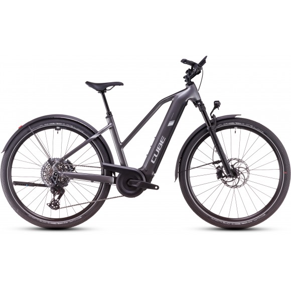 BICICLETA ELECTRICA CUBE NURIDE HYBRID SLT ALLROAD TRAPEZE GRAPHITE FOSSIL 2025 BICICLETA ELECTRICA CUBE NURIDE HYBRID SLT ALLROAD TRAPEZE GRAPHITE FOSSIL 2025