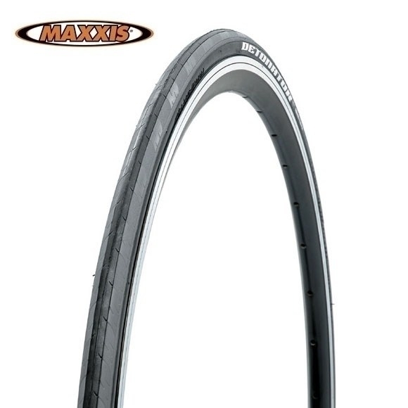 Anv.700X28C Maxxis Detonator black-white 27TPI dual wire Road Anv.700X28C Maxxis Detonator black-white 27TPI dual wire Road
